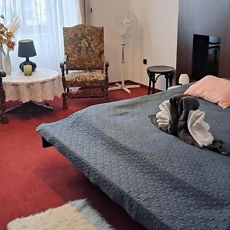 Adler Casa de hóspedes Dobruška
